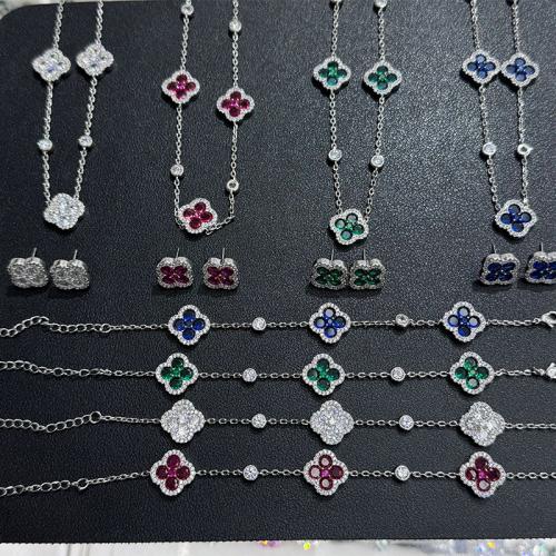 Luxurious, heavy, exaggerated, rich man's party, ball performance, diamond-encrusted, fancy earrings, party dress, elegant suit matching - 副本